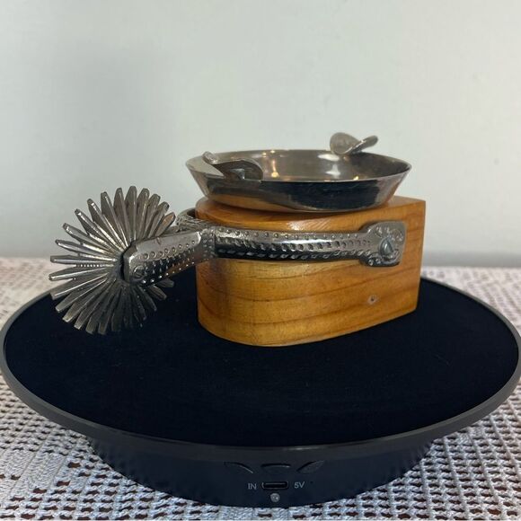 Interesting cool vintage ashtray || wood and metal ashtray with Chilean coins - Picture 3 of 12